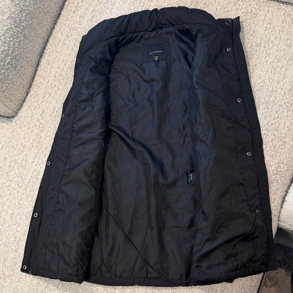 Weatherproof Women's Quilted Black Vest - Picture 5 of 5